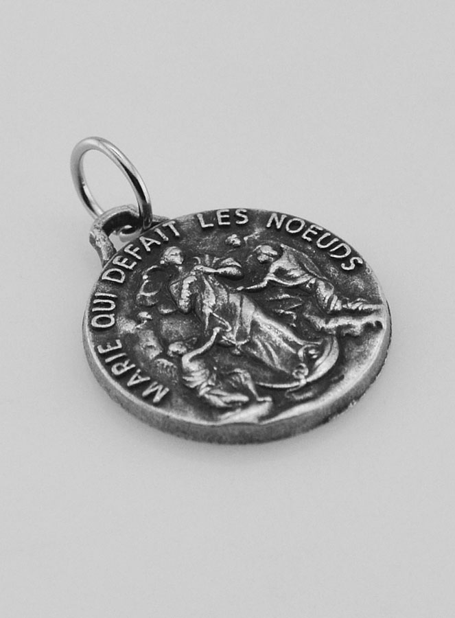 Médaille Marie qui Défait les Noeuds en Métal Argenté - 18 mm (pic 3)