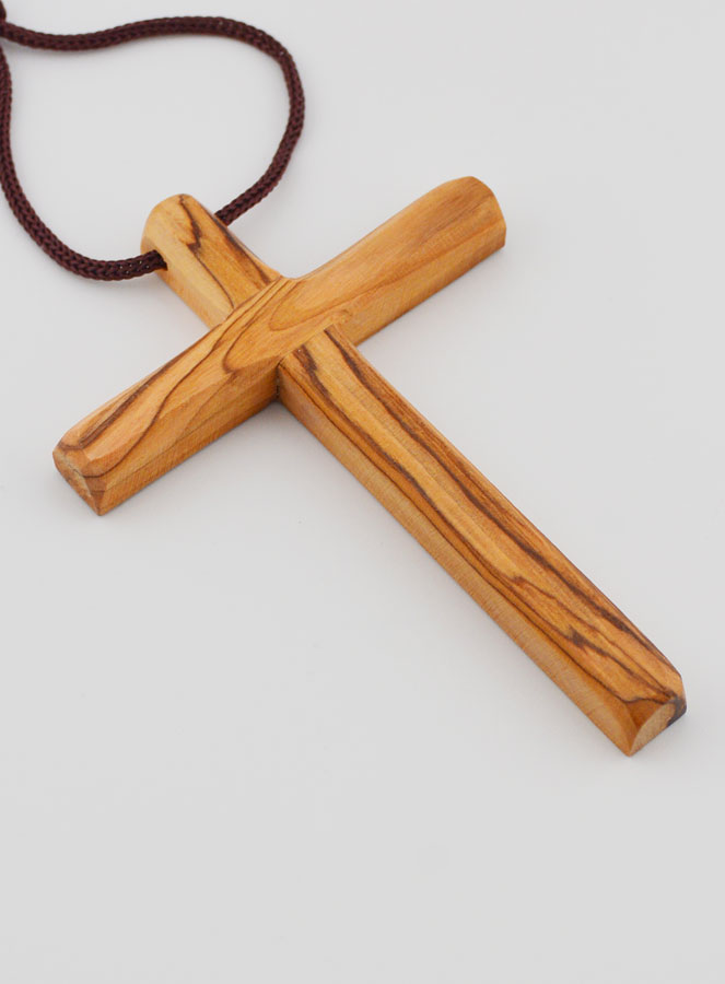 Croix d'Aube de Première Communion en Bois d'Olivier 10 cm (pic 3)