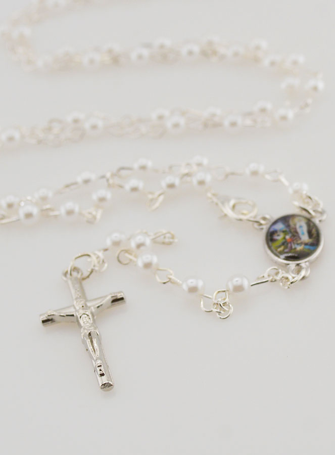 Chapelet de Lourdes en Perles de Nacre Blanche avec Fermoir (pic 2)