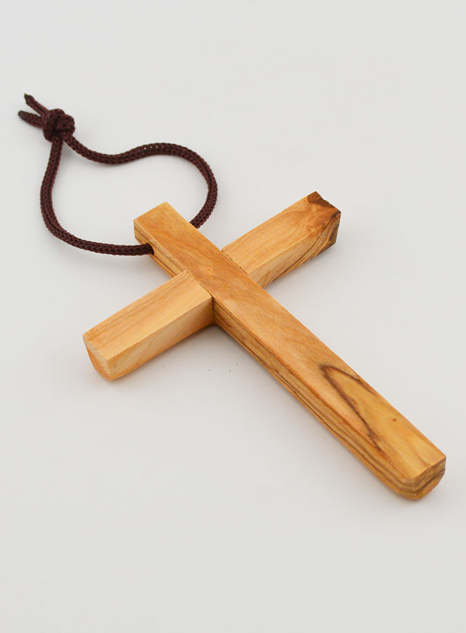 Croix d'Aube de Première Communion en Bois d'Olivier (pic 4)