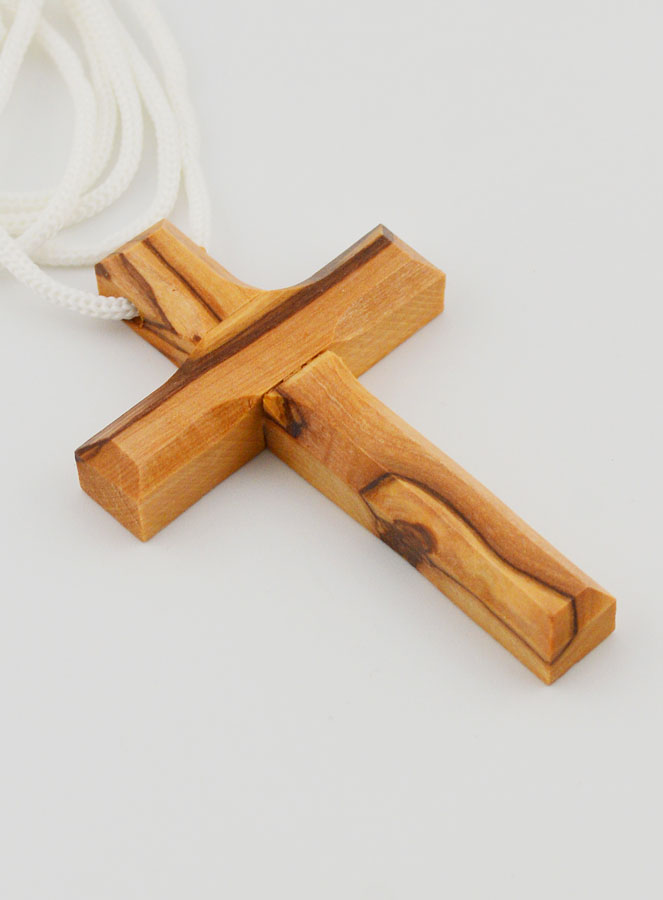 Pendentif Croix d'Aube de Communion en Bois d'Olivier (pic 3)