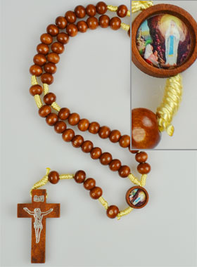 Collier Chapelet en Bois (pic 1)
