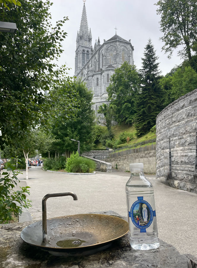 Eau de Lourdes 1 Litre (pic 3)
