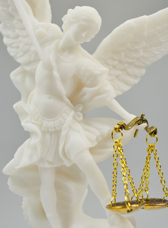Statue Saint Michel Archange de la Justice en Albâtre (pic 4)