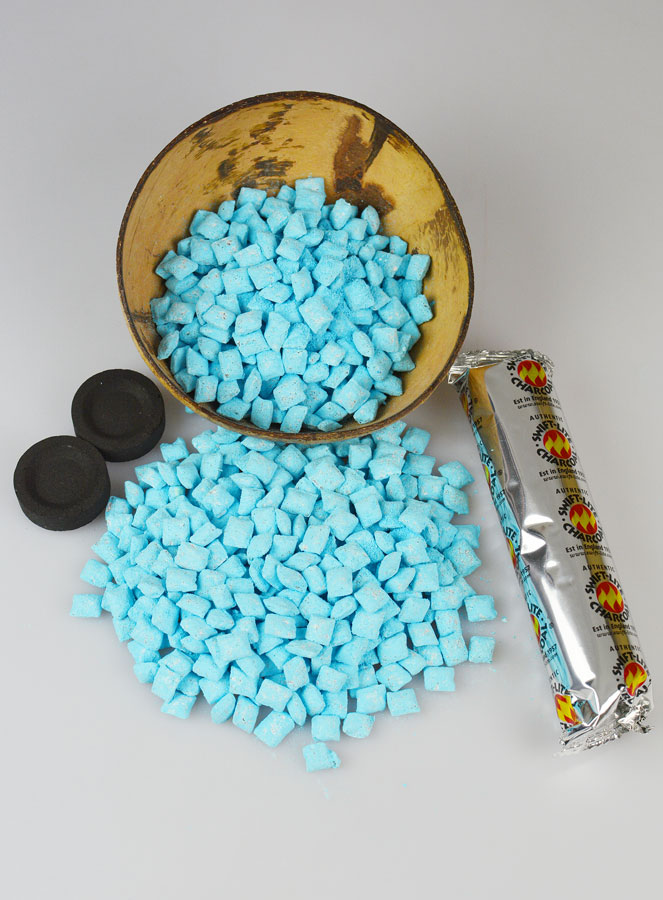Encens religieux contre le Mal 50g et 10 charbons (pic 1)