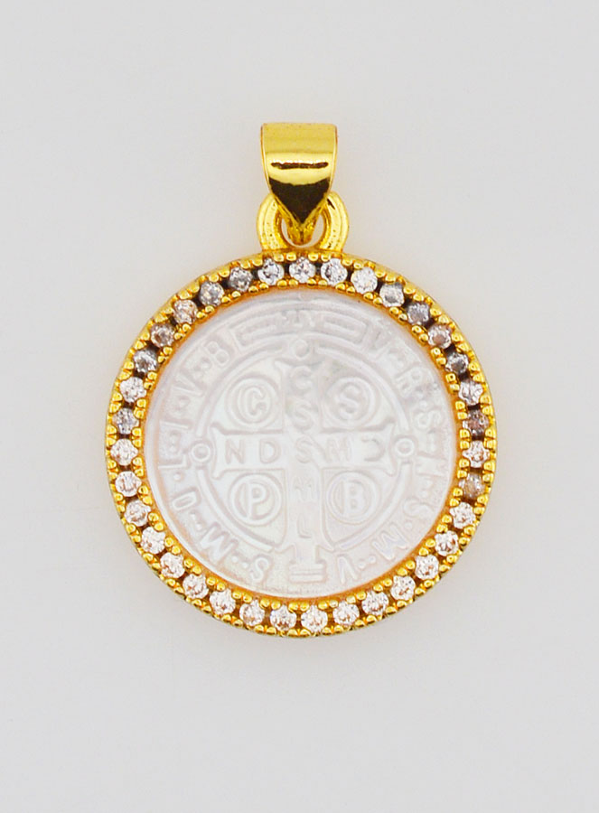 Pendentif en Nacre Croix de Saint Benoît - 22mm (pic 1)