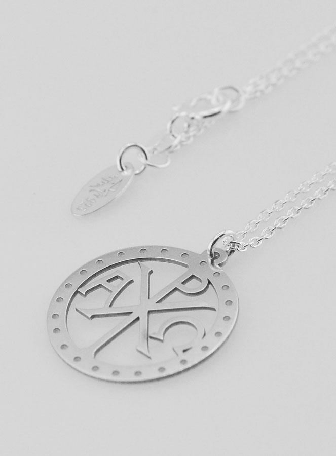 Médaille + Chaîne en Argent - Monogramme du Christ (pic 1)