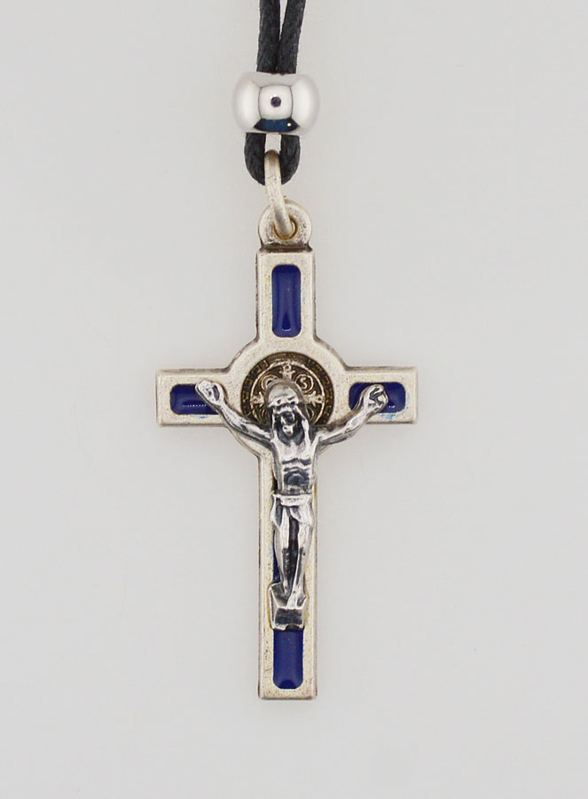Collier Religieux Croix de Saint Benoit - Bleu (pic 1)