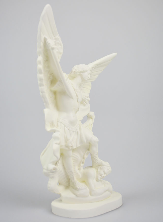 Statue de Saint Michel en Résine Phosphorescente - 20cm (pic 3)