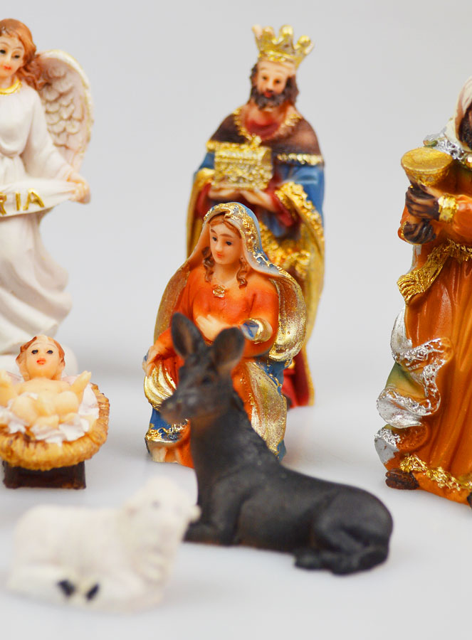 Crèche de Noël 11 Santons - 8cm (pic 3)