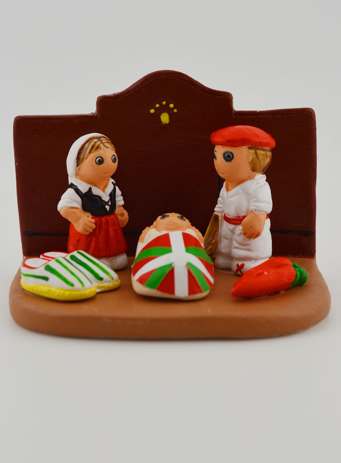 Crèche de Noël du Monde - Nativité Pays Basque (pic 1)