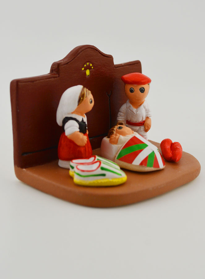 Crèche de Noël du Monde - Nativité Pays Basque (pic 4)