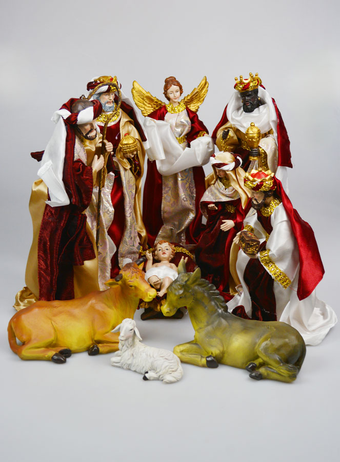 Crèche de Noël Complète 11 Santons Avec Étoffe - 34cm (pic 1)