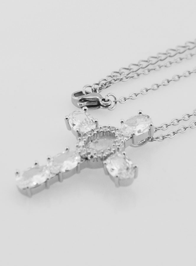 Collier Religieux en Laiton Avec Croix (pic 1)