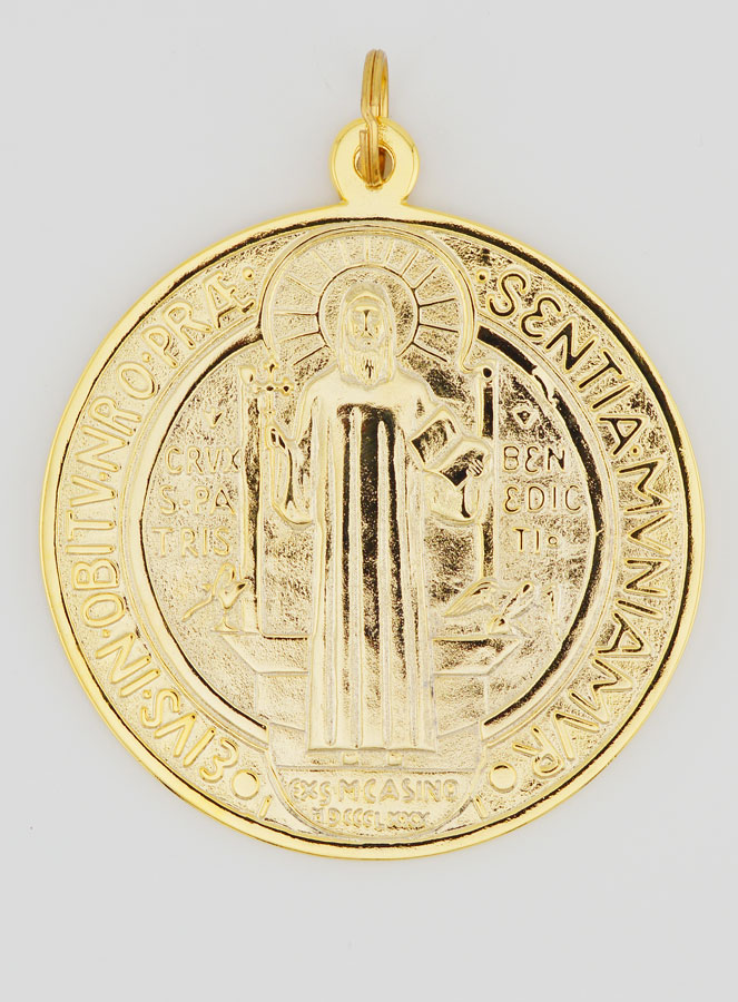 Grande Médaille de Saint Benoit Doré - 9.7cm (pic 1)
