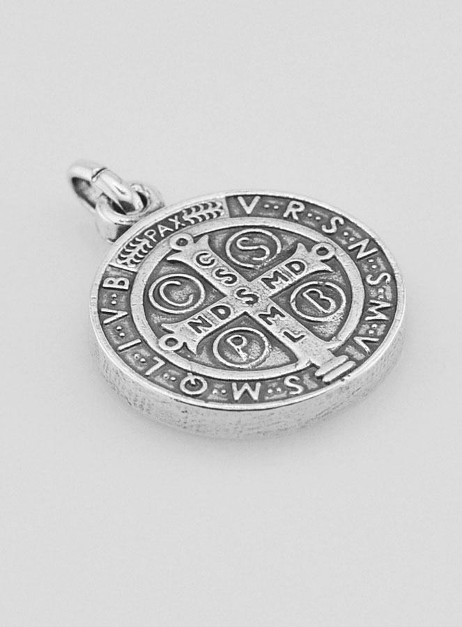 Médaille de Saint Benoît en Argent Plaqué - 10mm (pic 2)