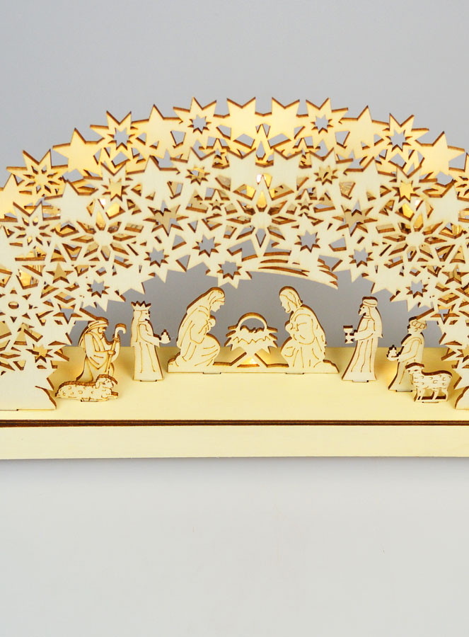 Crèche de Noël Lumineuse en Bois (pic 2)