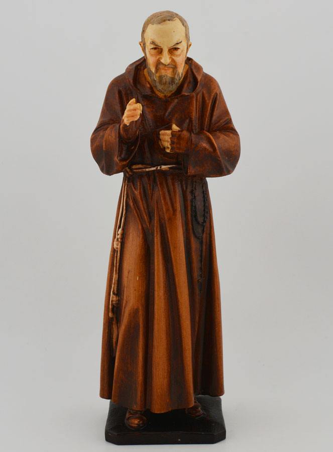 Statue Padre Pio (pic 1)
