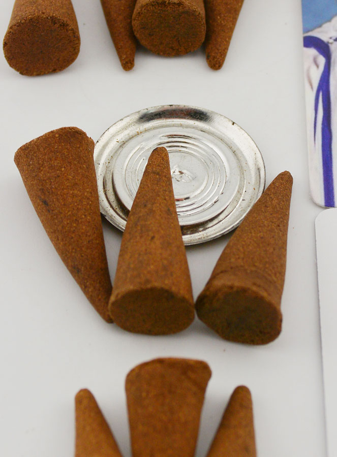 Encens Mère Thérèsa en Cones (pic 2)