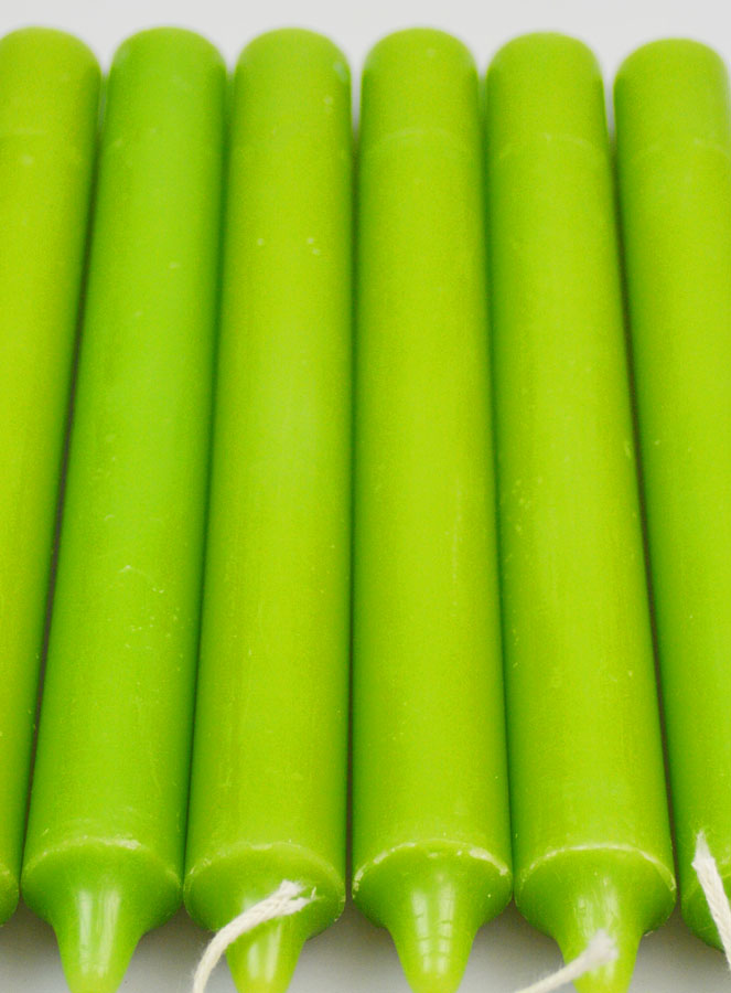 6 Bougies Teintées Masse Couleur Vert Pré (pic 4)