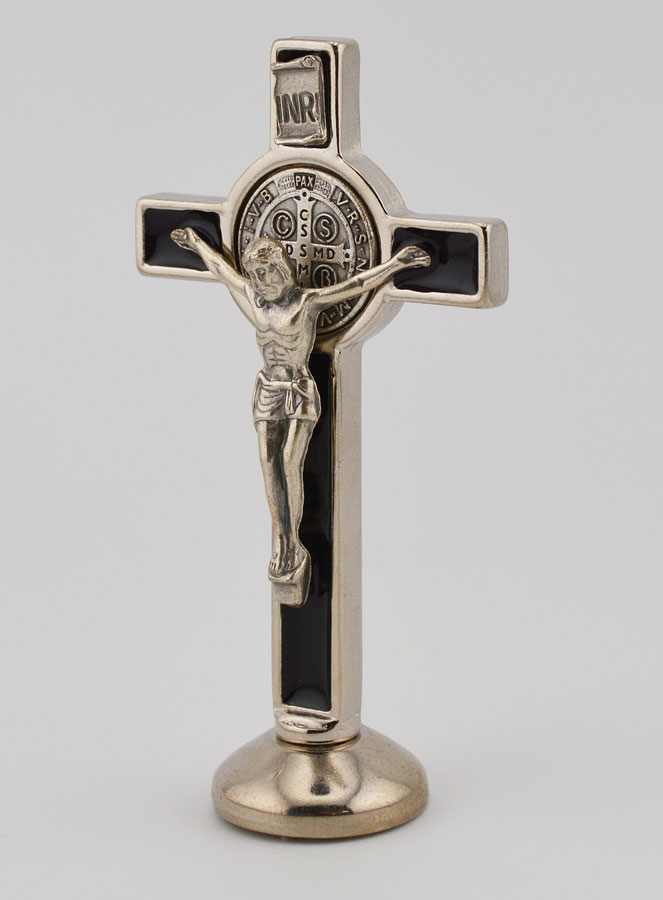 Croix de Saint Benoît Argenté sur Socle - Noir (pic 2)