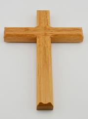 Croix en Bois Artisanale et Sculptée - 17 cm