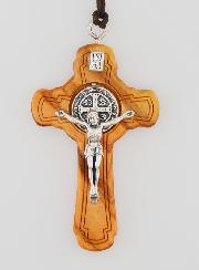 Croix de Saint Benoît en Bois d'Olivier Sculpté