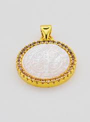 Pendentif en Nacre Croix de Saint Benoît - 22mm