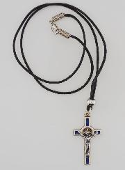 Collier Religieux Croix de Saint Benoit - Bleu