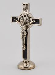 Croix de Saint Benoît Argenté sur Socle - Noir