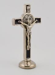 Croix de Saint Benoît Argenté sur Socle - Noir