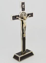 Croix de Saint Benoit sur Socle - 20cm - Métal Marron