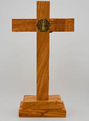 Croix de Saint Benoit en Bois d'Olivier - Socle Coffret