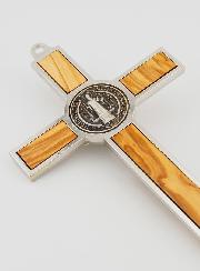 Crucifix Croix de Saint Benoit en Bois d'Olivier - 21cm